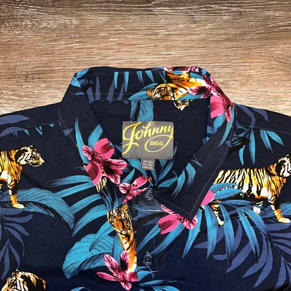 Johnny Bigg Shirt Size Button Short Sleeve Jungle Print, Size XL NWT - Picture 6 of 8